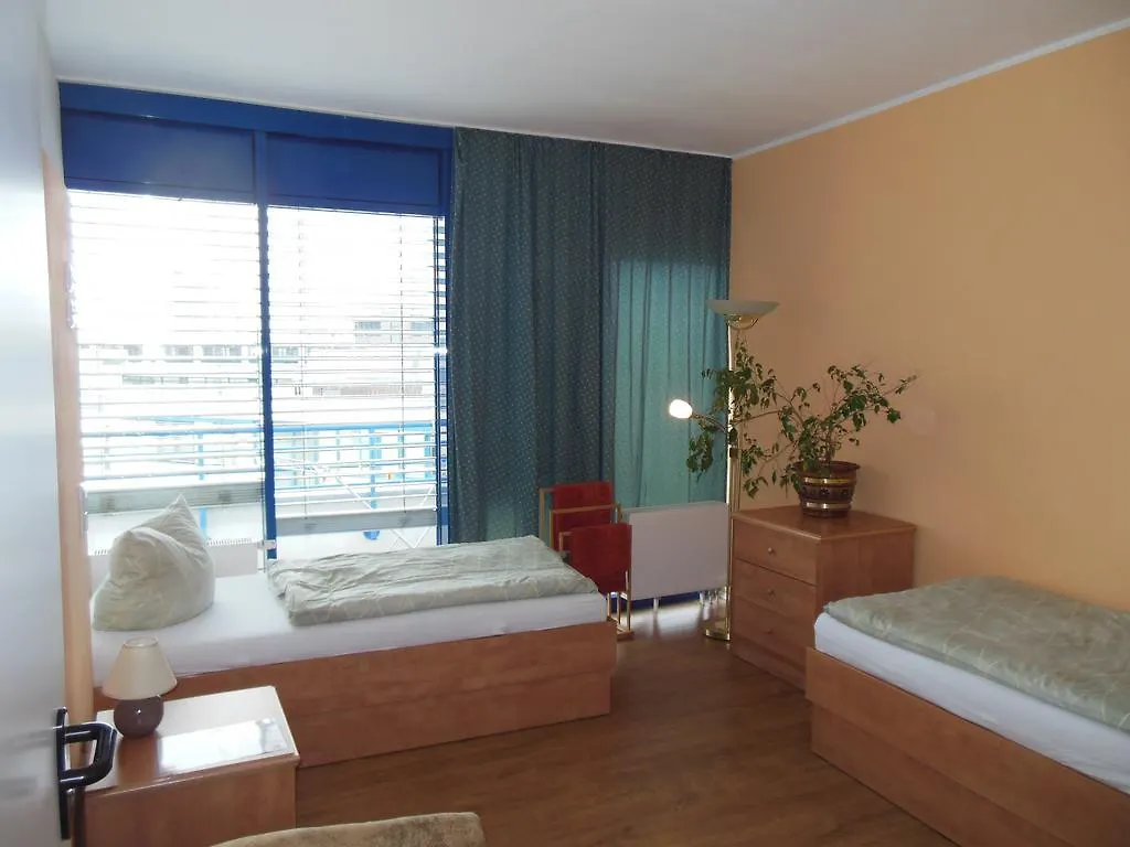 Hotel Lut10Her Sky-Fly Leipzig