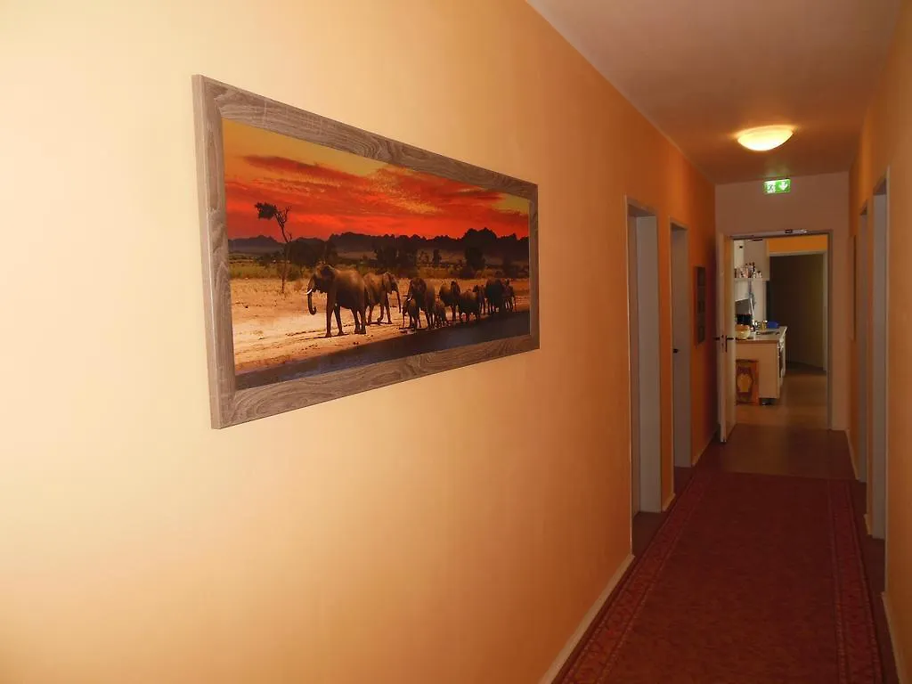 Hotel Lut10Her Sky-Fly Leipzig Gasthof