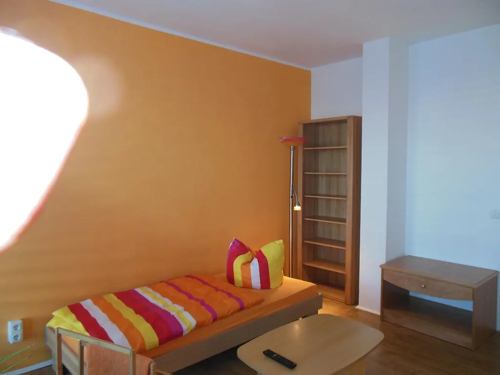 Hotel Lut10Her Sky-Fly Lipsko Penzion