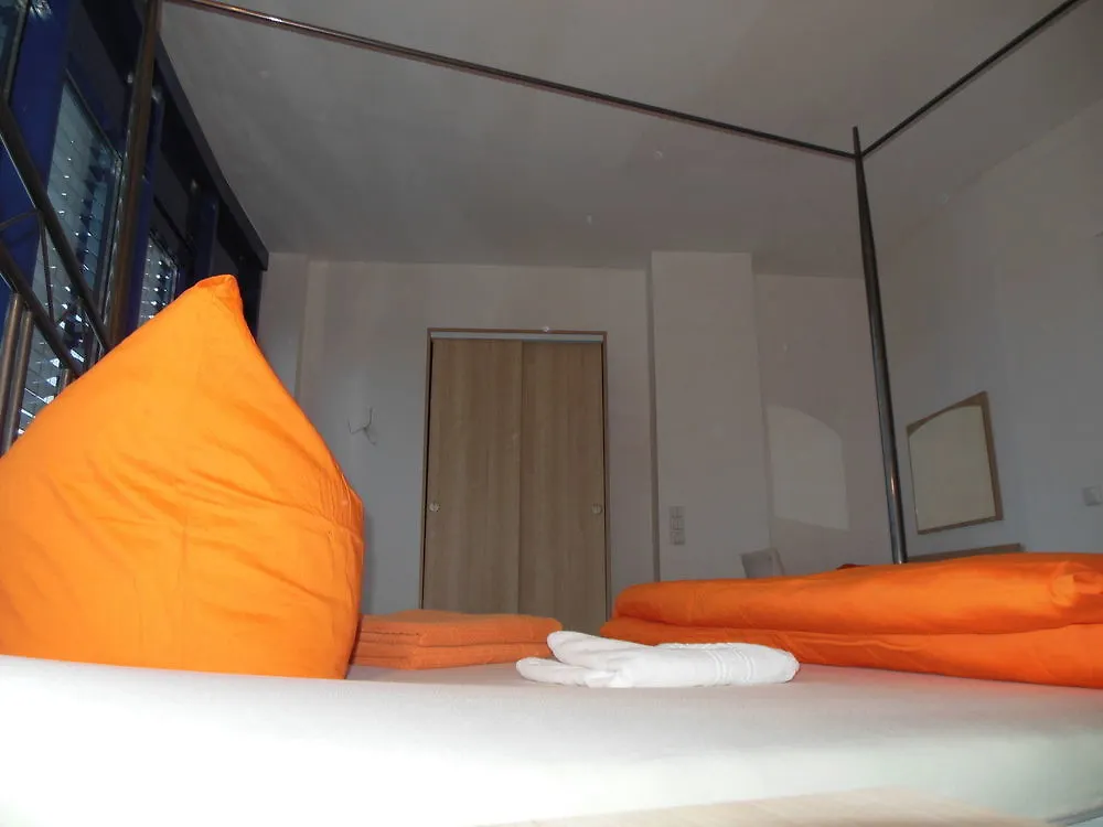 Hotel Lut10Her Sky-Fly Lipsko 0*,